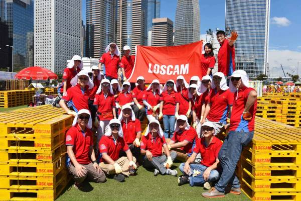 Loscam Pallets Serve both CSR Initiative and Guinness World Records Breaker